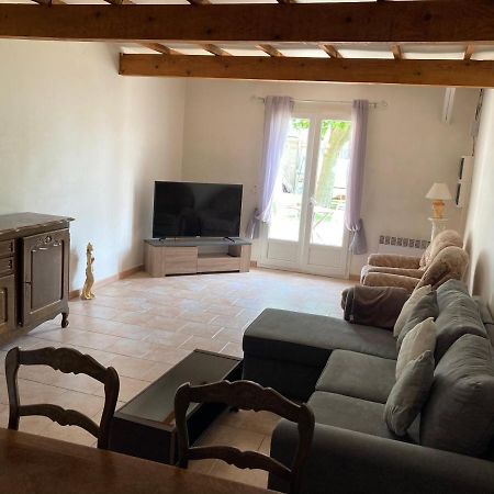 Auberge Les Olivades Mallemort Exteriér fotografie