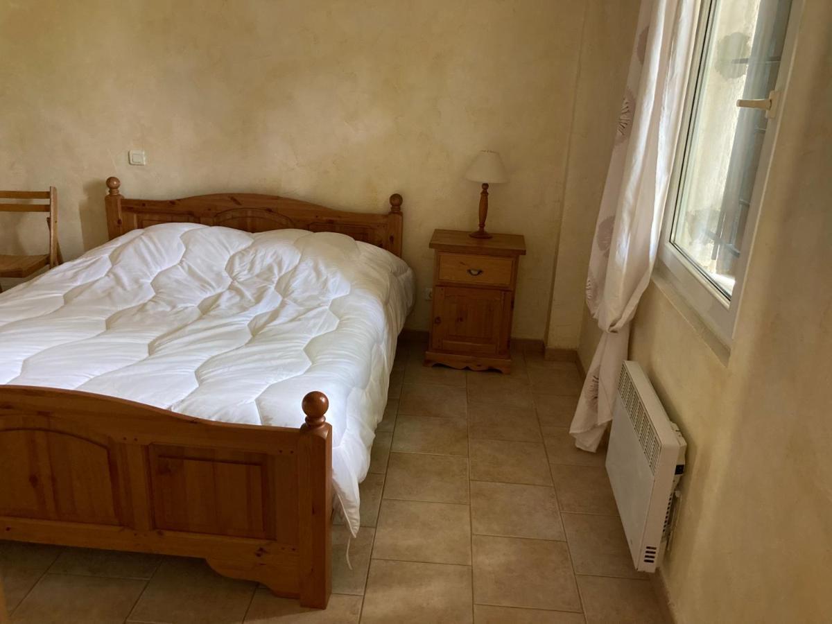 Auberge Les Olivades Mallemort Exteriér fotografie