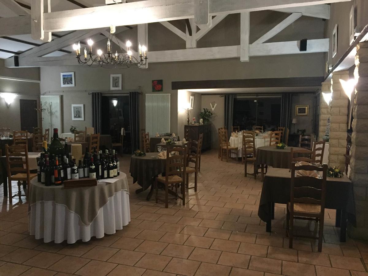 Auberge Les Olivades Mallemort Exteriér fotografie