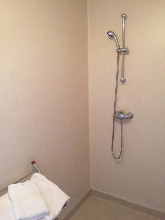 Auberge Les Olivades Mallemort Exteriér fotografie
