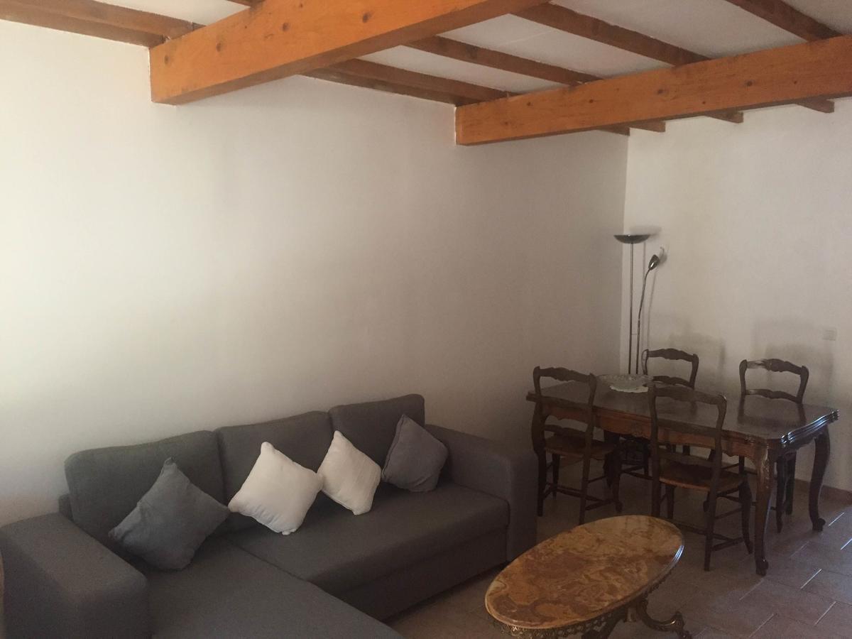 Auberge Les Olivades Mallemort Exteriér fotografie